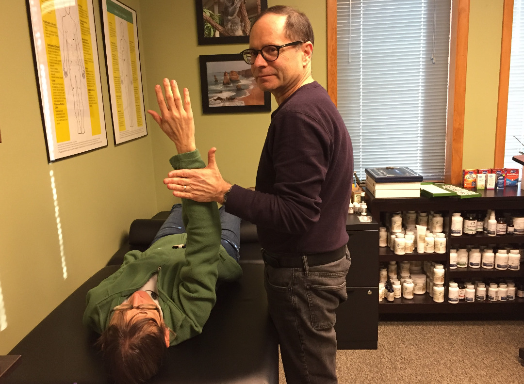 Muscle Testing at the Office Muscle Testing at the Office