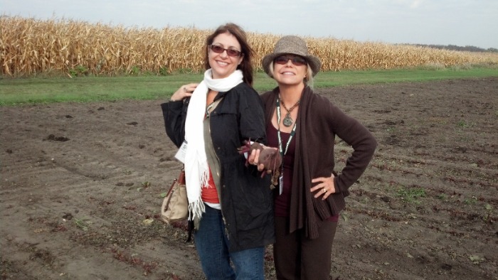 Dr. Linda & Dr. Viveka on one of their first trips to the Standard Process Farm