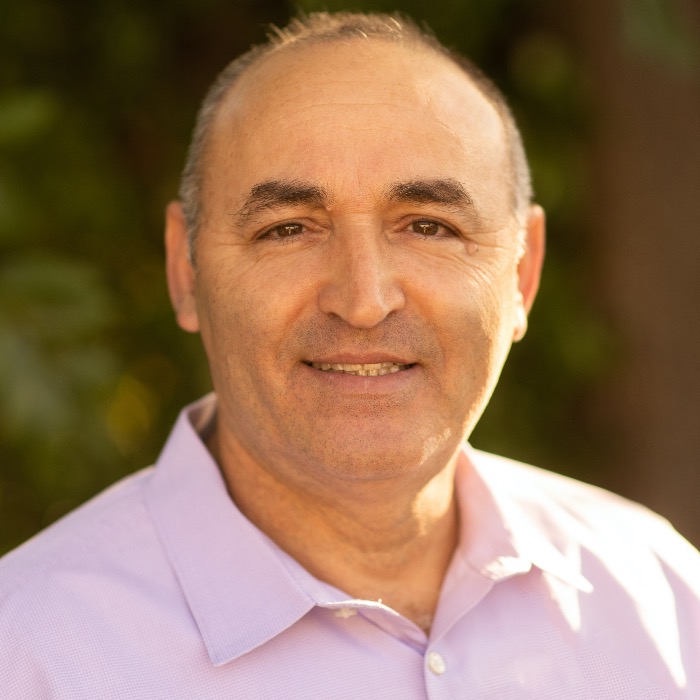 Practicing since 1998, Dr. Meir Tako, DC, CCSP is a Board-Certified Chiropractor.